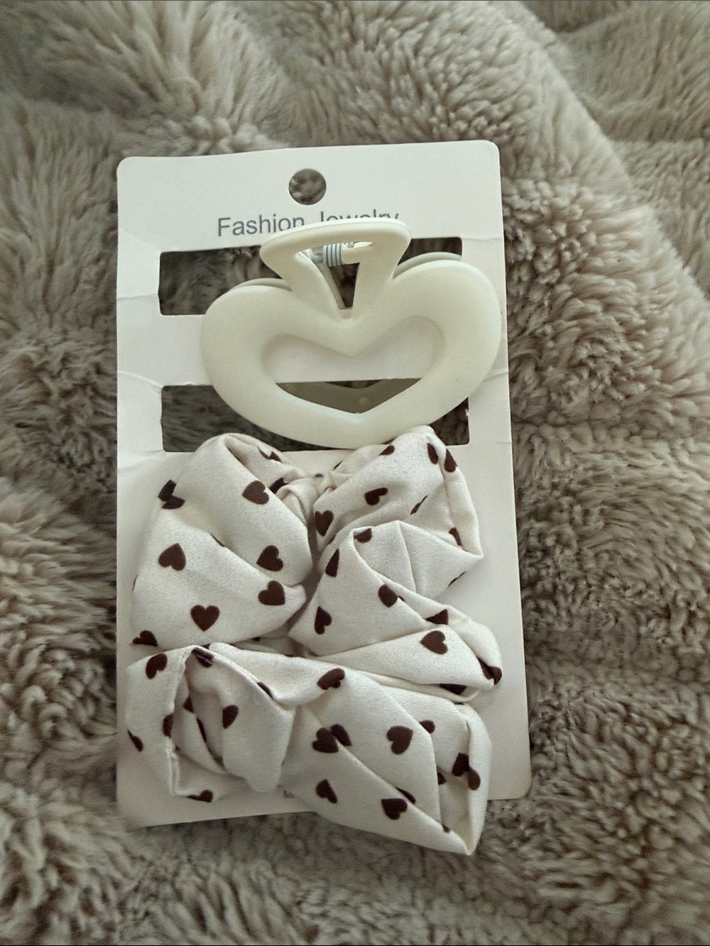 NWT Cream Heart Clip and Brown Heart-Print Scrunchie Hair Set